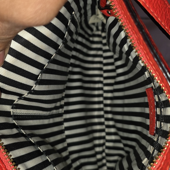 KATE SPADE RED CURRAN CORA SOUTHPORT AVE CROSSBODY BAG GOOD CONDITION - Picture 7 of 10